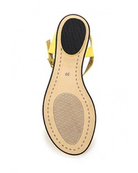 Желтые кожаные сандалии на плоской подошве от Avenir