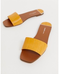 Желтые кожаные сандалии на плоской подошве от Pull&Bear