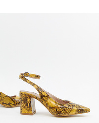 Желтые кожаные туфли со змеиным рисунком от New Look