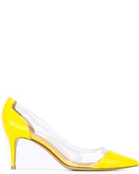 Желтые кожаные туфли от Gianvito Rossi