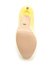 Желтые кожаные туфли от Vitacci