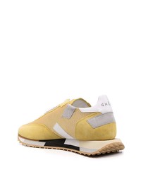 Мужские желтые кроссовки от Ghoud