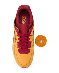 Мужские желтые кроссовки от Asics