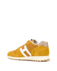 Мужские желтые кроссовки от Hogan
