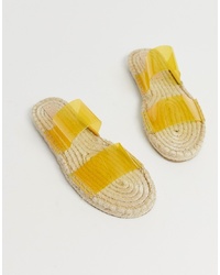 Желтые резиновые сандалии на плоской подошве от ASOS DESIGN