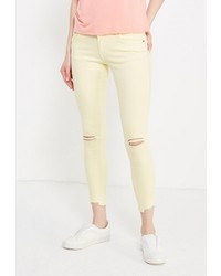 Желтые узкие брюки от Jennyfer