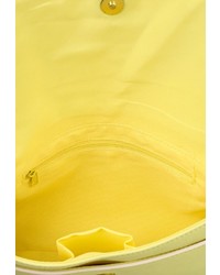 Желтый кожаный клатч от Dorothy Perkins