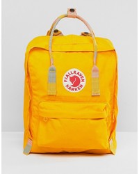 Женский желтый рюкзак от FjallRaven