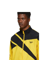 Мужской желтый свитер на молнии от Reebok Classics