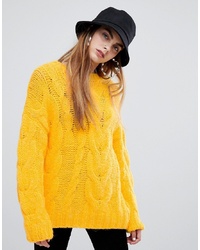 Желтый свободный свитер от Bershka