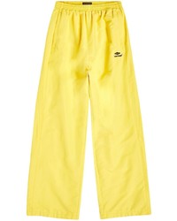 Мужской желтый спортивный костюм от Balenciaga