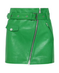 Зеленая кожаная мини-юбка с украшением