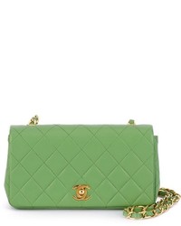 Женская зеленая кожаная стеганая сумка от Chanel