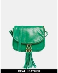 Зеленая кожаная сумка через плечо от Urban Code