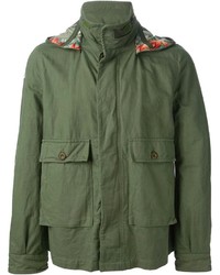 Мужская зеленая куртка в стиле милитари