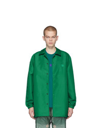 Зеленая нейлоновая куртка-рубашка с принтом