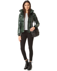 Женская зелено-желтая куртка от SAM.