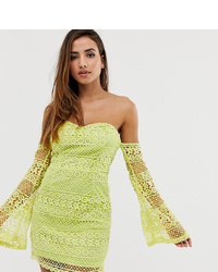 Зелено-желтое кружевное облегающее платье от PrettyLittleThing