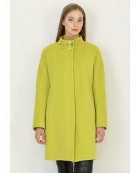 Женское зелено-желтое пальто от Trifo