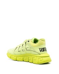 Мужские зелено-желтые кроссовки от Versace
