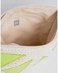 Зелено-желтый клатч от Asos