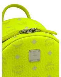 Мужской зелено-желтый рюкзак от MCM