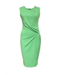 Зеленое вечернее платье от Rinascimento