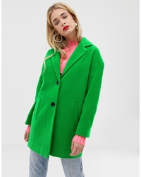 Женское зеленое пальто от Stradivarius