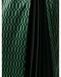 Зеленое платье-миди с геометрическим рисунком от Fendi