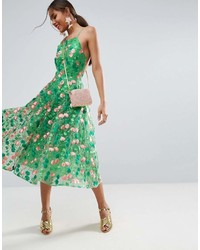 Зеленое платье-миди с цветочным принтом