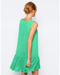 Зеленое платье прямого кроя от Love
