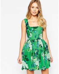 Зеленое платье с плиссированной юбкой с цветочным принтом от Asos
