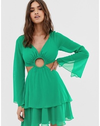 Зеленое платье с плиссированной юбкой от ASOS DESIGN