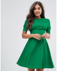Зеленое платье с плиссированной юбкой от Little Mistress