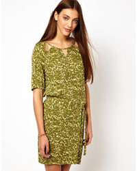 Зеленое повседневное платье с принтом от Selected