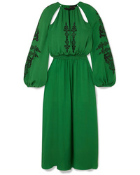 Зеленое шелковое платье-миди с украшением