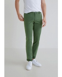 Зеленые брюки чинос от Mango Man
