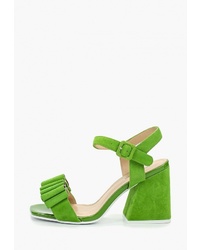 Зеленые замшевые босоножки на каблуке от Marie Collet
