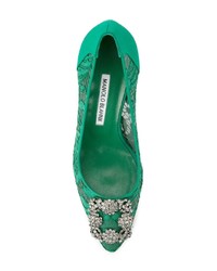 Зеленые кружевные туфли от Manolo Blahnik