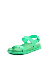 Зеленые сандалии на плоской подошве от United Colors of Benetton