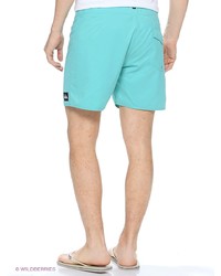 Мужские зеленые шорты от Quiksilver