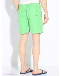 Мужские зеленые шорты от Sela