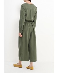 Зеленый комбинезон от Gap