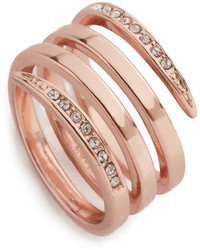 Золотое кольцо от Luv Aj