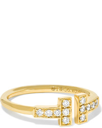 Золотое кольцо от Tiffany & Co.