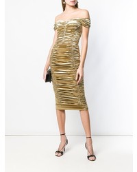 Золотое платье-футляр от Dolce & Gabbana