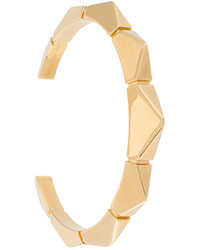 Золотой браслет с геометрическим рисунком от Chloé