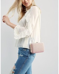 Золотой клатч от Dune