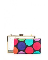 Золотой клатч от Vitacci