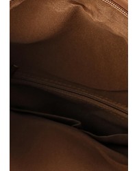 Золотой кожаный клатч от Piazza Italia